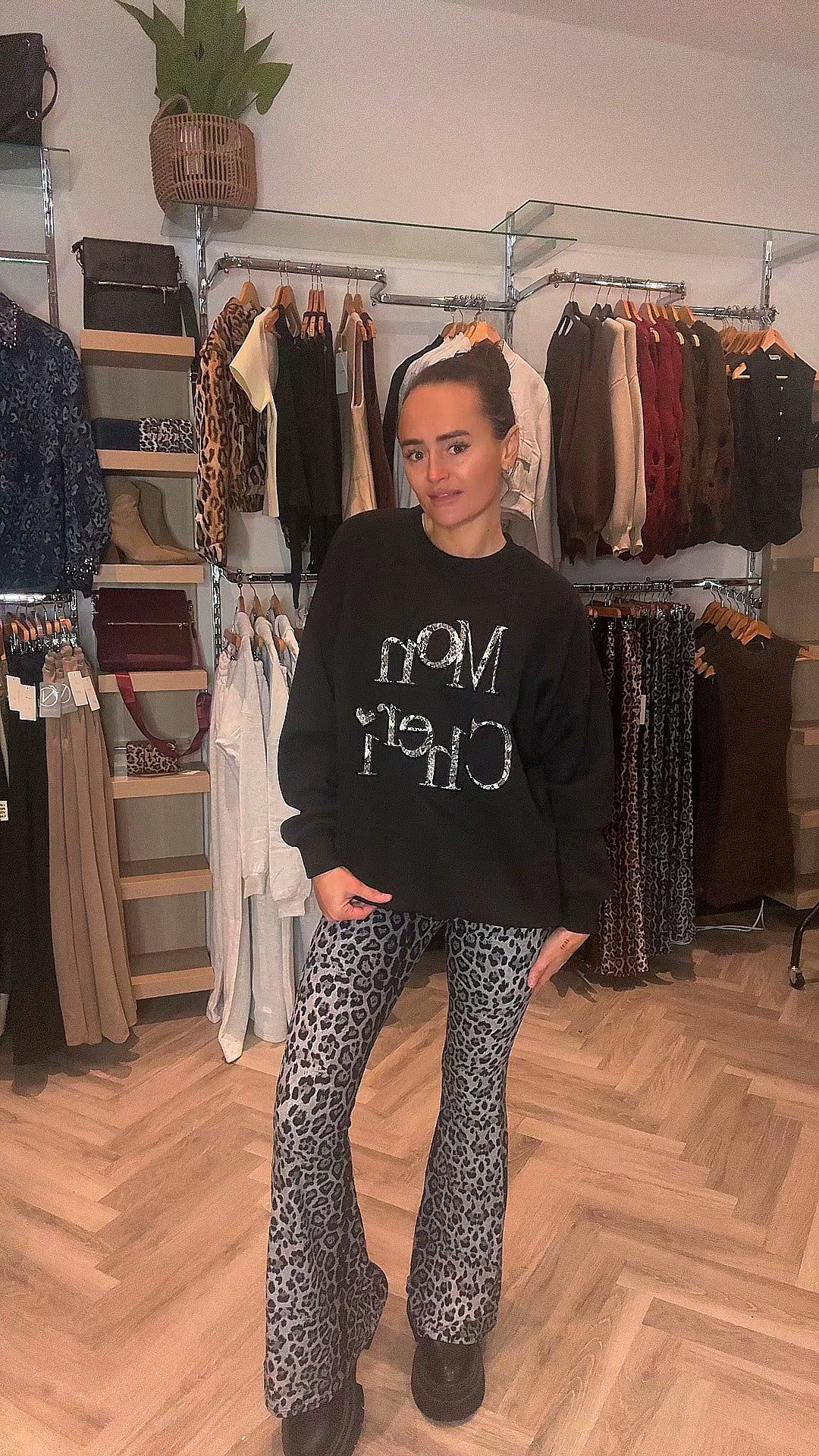 Mon Cheri Jumper